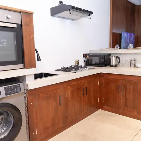 Ocean Breeze Studio Apartment By Seahorse Negombo Extérieur photo