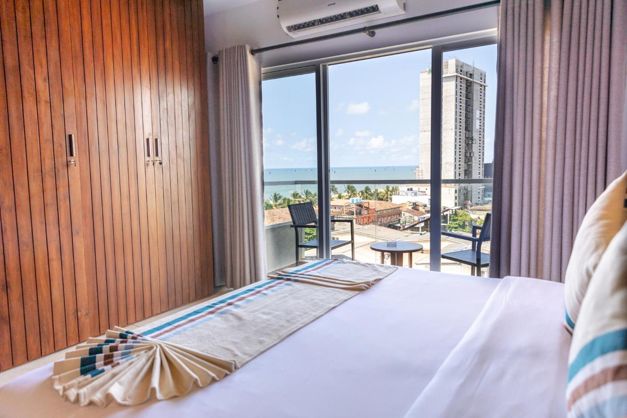 Ocean Breeze By Seahorse Appartement Negombo